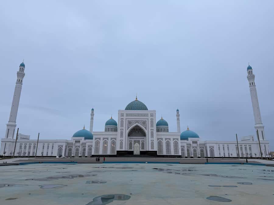 Imam al-Bukhari & Mahdumi Azam Tour - The Practical Side: Transportation, Timing & Value