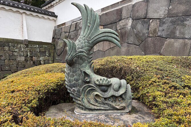 Imperial Palace and East Gardens Private Walking Tour in Tokyo - Authenticity and Guest Feedback  