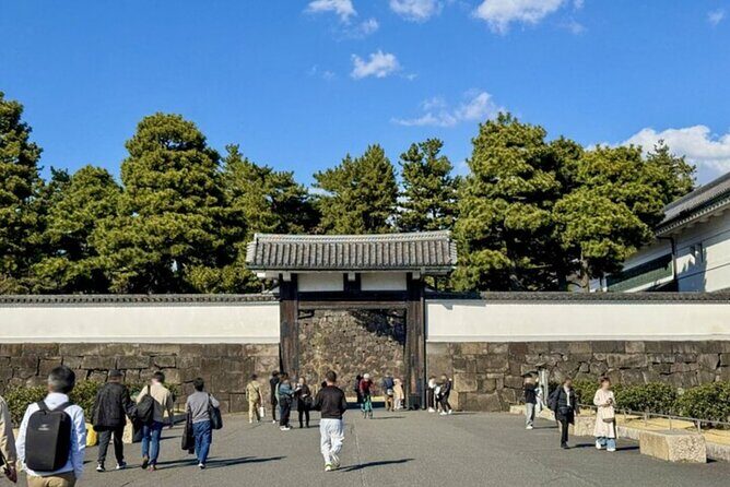 Imperial Palace to Tokyo Station Historical Walking Tour - Value and Practicality