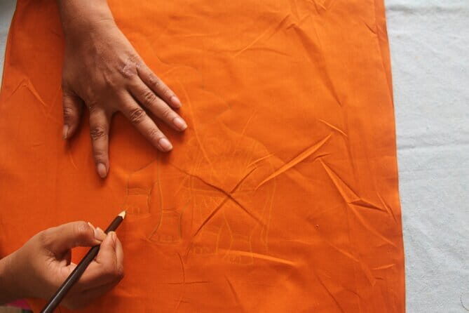 Interactive Batik Workshop and Lessons in Sri Lanka - Practical Details and Value