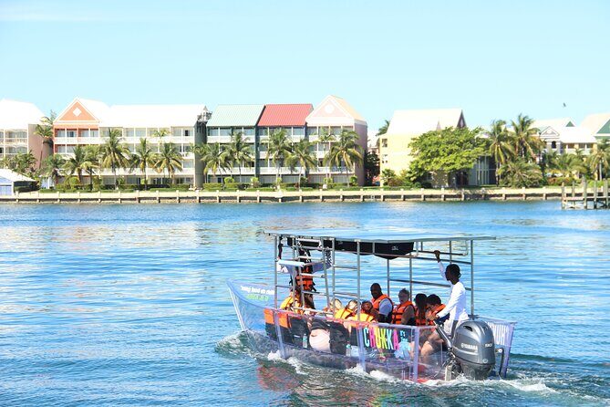 Invisible Boat to Rainbow Reef and Papa Doc Wreck - Who’s this tour best for?