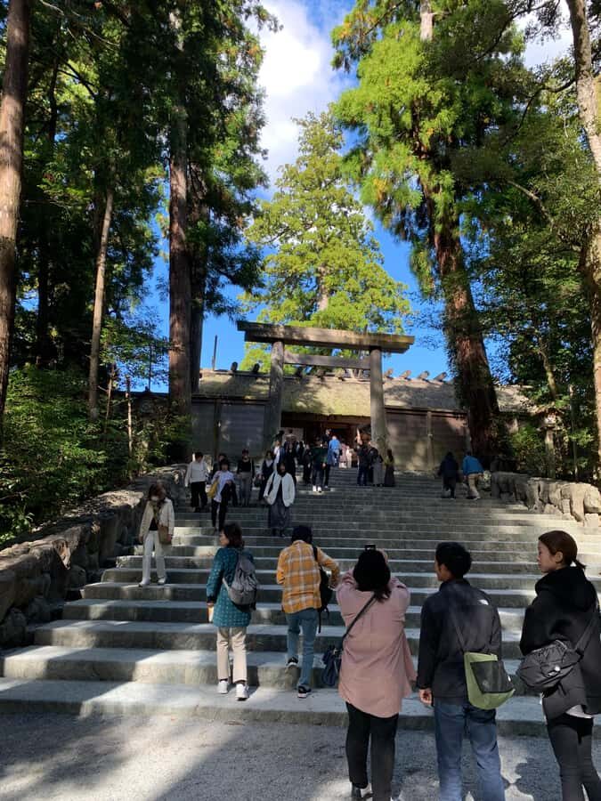 Ise Grand Shrine: Private Walking Tour With Cultural Insight - Dive into Japan’s Sacred Heart: A Detailed Look at the Ise Grand Shrine Tour