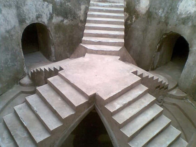 Jaipur: Amber Fort, City Palace, and Hawa Mahal Day Tour - Midday Cultural and Historical Delights