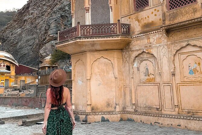 Jaipur Evening Tour with a Visit to the Monkey Temple - Transportation and Guide Quality