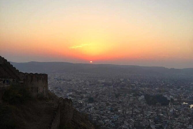 Jaipur Nahargarh Sunset and Night Lights Tour - Practical Aspects and What to Expect