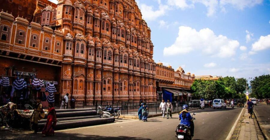 Jaipur: Private Full-Day City Tour by Tuk-Tuk or Car - The Experience and Guides