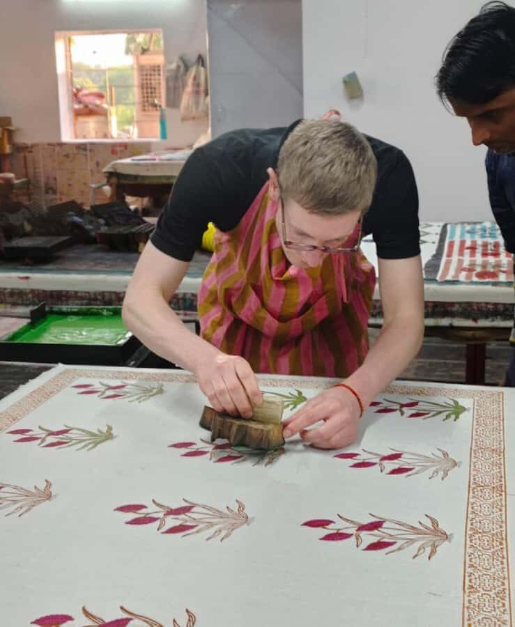 Jaipur Sightseeing Tour w/ Block Printing Class- Hands Works - The Block Printing Workshop: Hands-On Craftsmanship