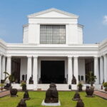 Jakarta Highlight Places with Multilingual Guide - Transportation and Comfort