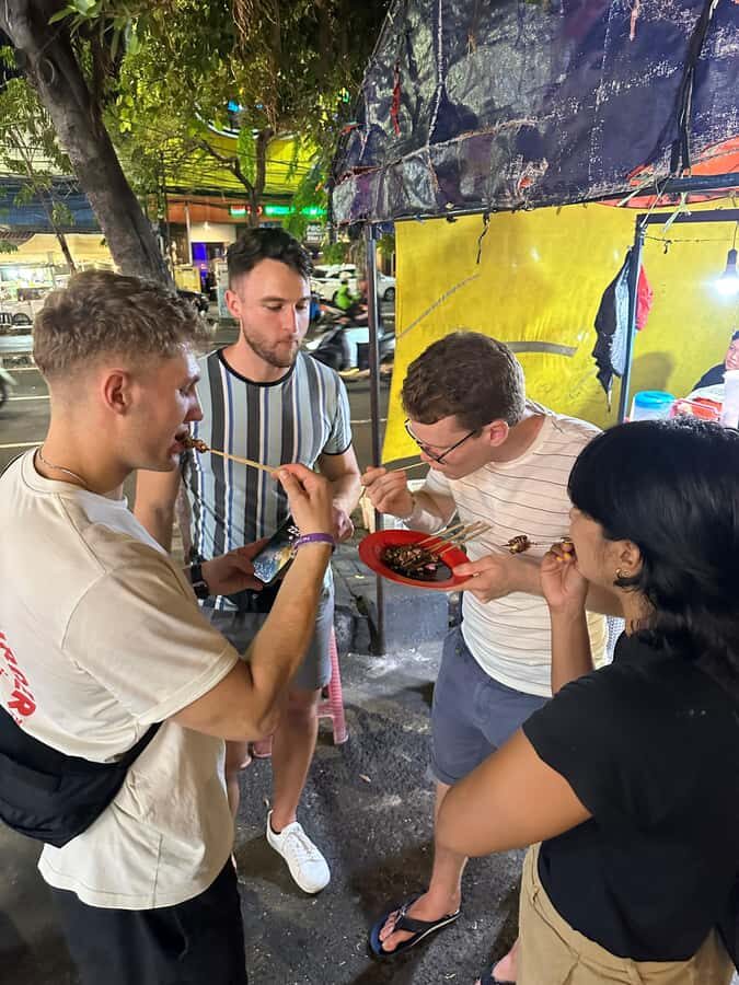 Jakarta: Street Food Tour with a Local Guide - Who Is This Tour Best For?