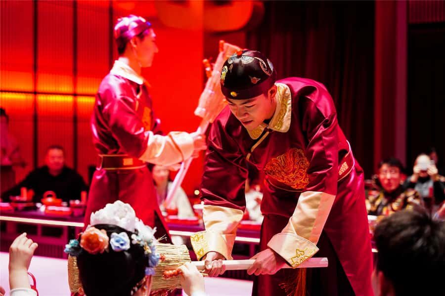 Jinan Xiuyan Banquet | Immersive Palace Show & Dinner - Practical Tips for Making the Most of Your Visit