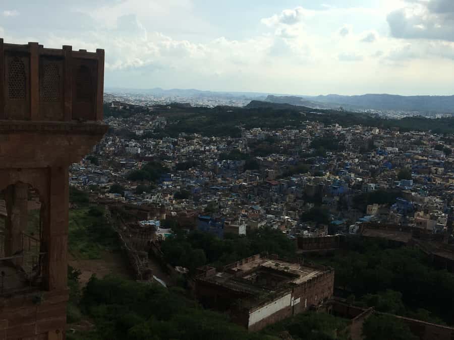 Jodhpur Blue City Heritage Walking Tour Pick Up & Drop Off - Why This Tour Offers Excellent Value