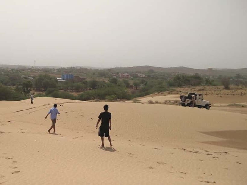 Jodhpur : Jeep Safari, Camel Ride,Buffet Dinner & Folk Dance - The Value of the Experience