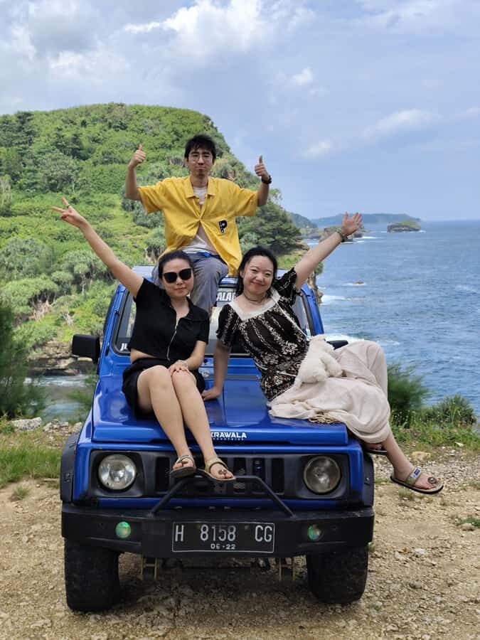 Jomblang Cave & Timang Beach Jeep and Gondola Tour - Practical Details and Considerations