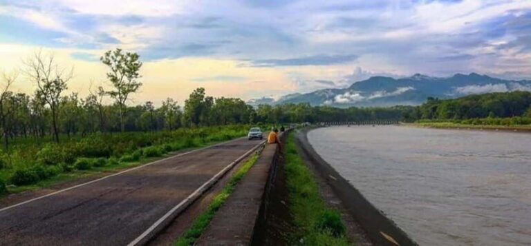 Jungle Ride & Haridwar City Tour From Scooter From Rishikesh - Why This Tour Works