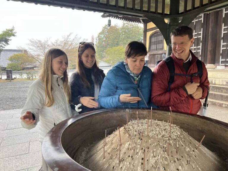 Kanazawa: Higashi Chaya District Guided Walking Tour - Exploring the Higashi Chaya District: What to Expect