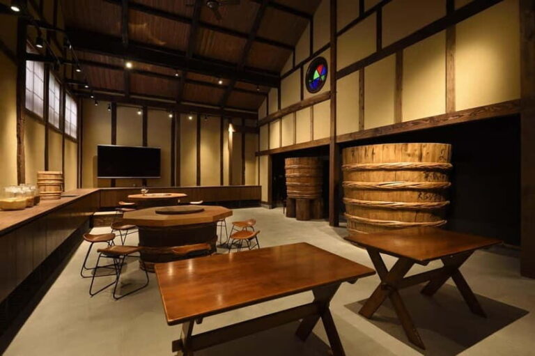 Kanazawa Historic Brewery: Fermentation Tour, Tasting, Lunch - Who Will Love This Experience?