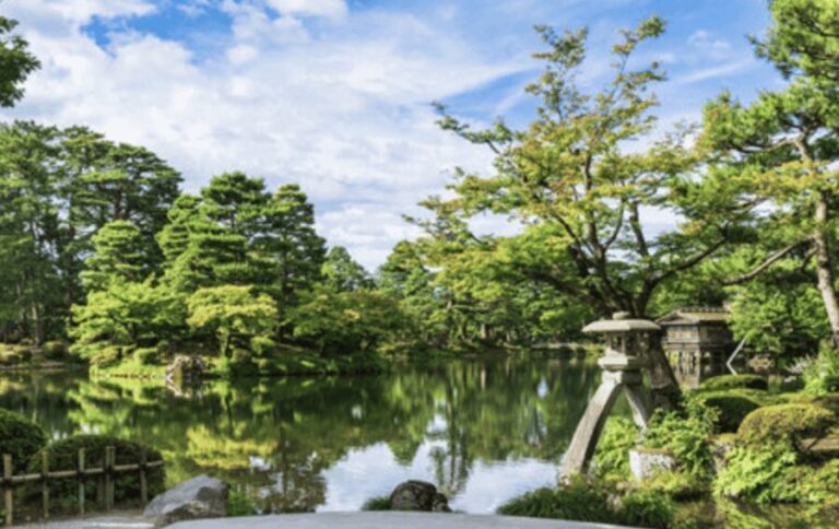 Kanazawa: Main Sights and Hidden Spots Guided Walking Tour - What’s Included and What’s Not