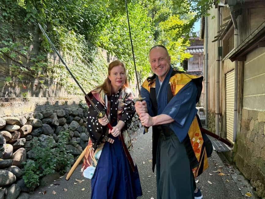 Kanazawa: Samurai Swordsmanship Lesson at a rented temple - The Itinerary – What Does an Hour Look Like?