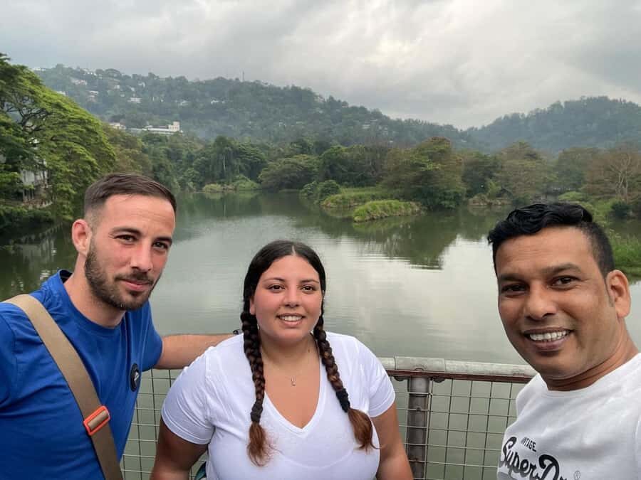 Kandy City Tour by Tuk Tuk with Roti Cooking & Tasting - What You’ll Love About This Tour