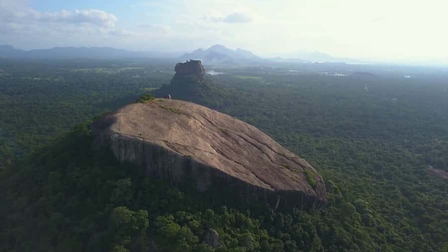 Kandy: Sigiriya Dambulla Private Tuk-Tuk Tour with Tickets - Sigiriya Lion Rock or Pidurangala Rock: Choose Your Adventure  