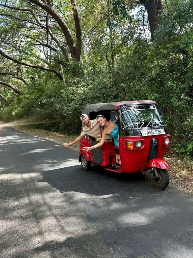 Kandy:Dambulla cave temple, Pidurangala rock, Sigiriya - Matale: Cultural and Spiritual Highlights