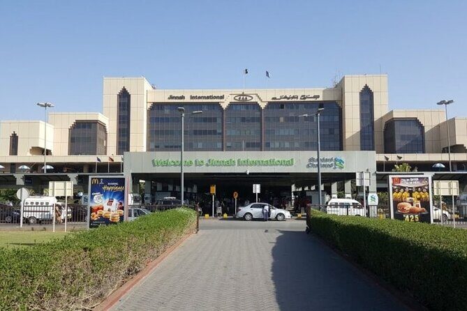 Karachi Pick up and Dropoff Transfer - Insights from Reviews (Based on the Data)