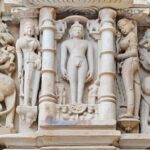 Khajuraho: Private Kamasutra Temples Day Tour with Guide - The Lakshmana Temple and Smaller Temples
