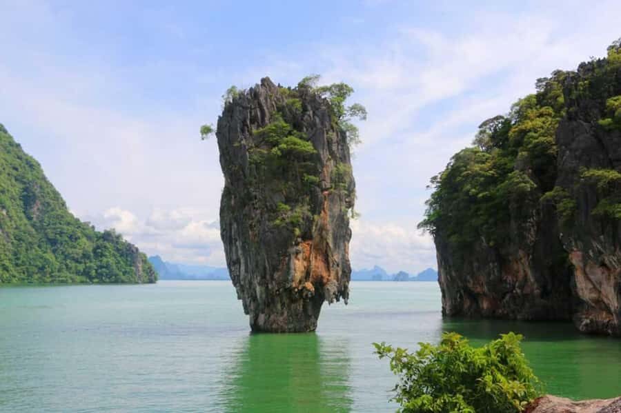 Khao Lak: Phang Nga Bay & James Bond Island by Longtail Boat - Authentic Insights from Reviews