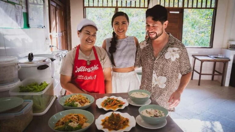 Khao Sok: Thai Cooking Class and Culinary Experience - The Experience in Detail