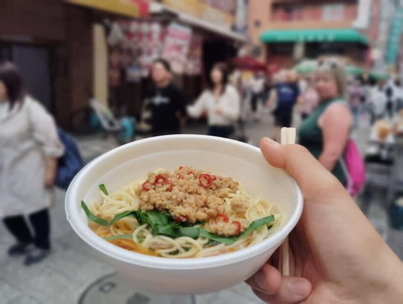 Kobe: 1.5-Hour Local Street Food Guided Tour at Nankinmachi - Overview of the Tour Experience