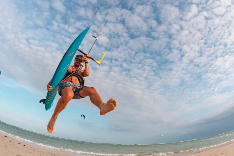 Koh Samui: Beachfront Kitesurfing Lesson with Professionals - Who Will Love This Experience?