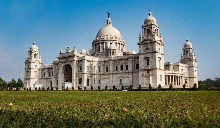 Kolkata: City Highlights Day Trip with a Expert Local Guide - Detailed Breakdown of the Itinerary