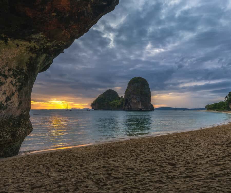Krabi: Bioluminescent Plankton, 7 Islands sunset Tour & BBQ - The Island Stops: What Makes Them Special