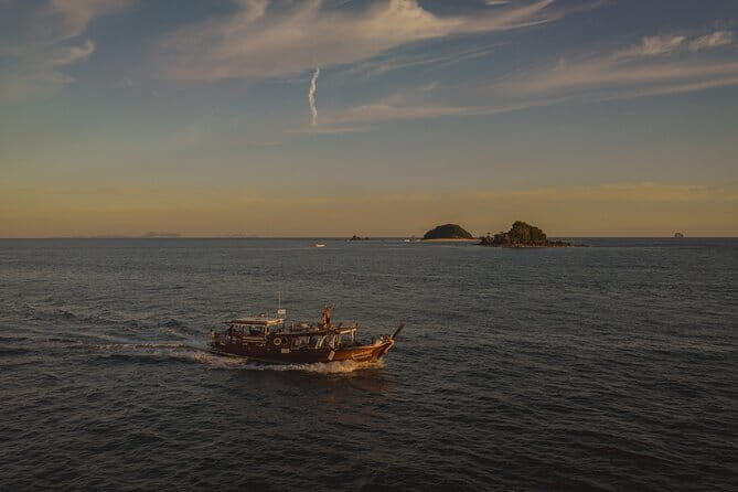 Krabi Seven Island Tour by Luxury Longtail Boat with Snorkeling - What’s Included and What’s Not