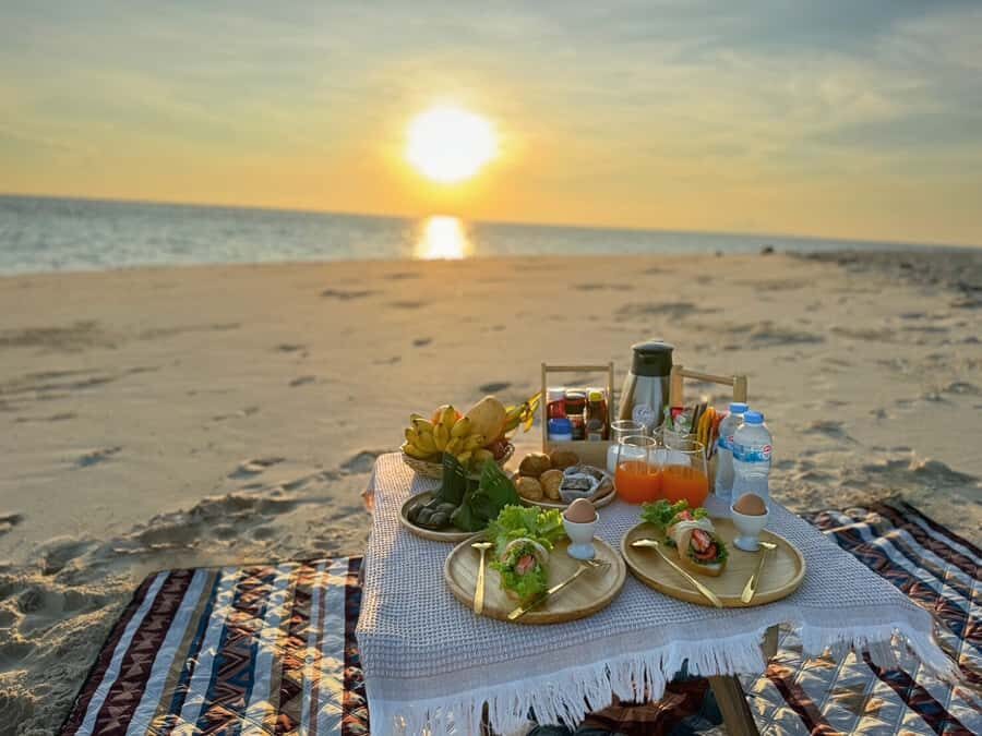 Krabi: Sunrise 4 island by Luxury vintage boat - The Itinerary Breakdown