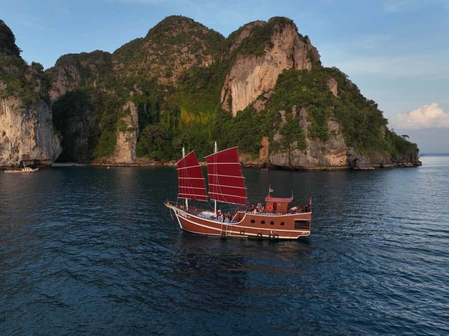 Krabi: Sunset Dinner Cruise & swimming by Luxury Junk Boat - An In-Depth Look at the Sunset Dinner Cruise Experience