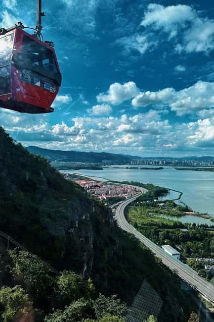 Kunming: Stone Forest and Dianchi Lake Day Trip with Lunch - What Makes This Tour Valuable?