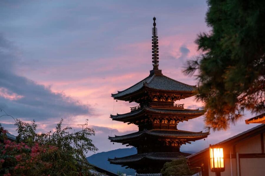 Kyoto: Crowd-Free Tour of Kiyomizu & Ginkaku-ji Temples - What Makes This Tour Special?