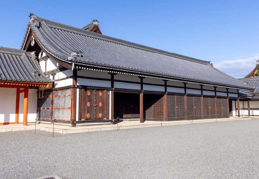 Kyoto. Nijo Castle, Imperial Palace and Geisha Dance Tour - A Detailed Look at the Kyoto Experience