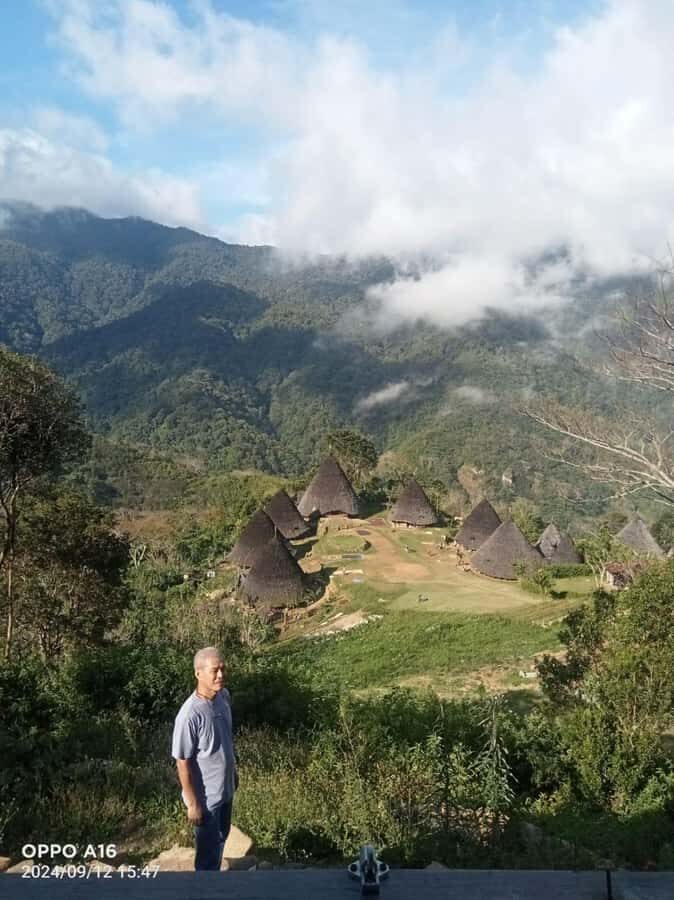 Labuan Bajo: Wae Rebo Village Day Trip with Trekking - The Trek Begins: From Denge to Wae Rebo