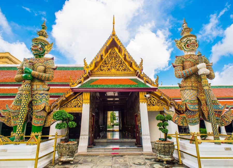 Laem Chabang: Bangkok Grand Palace and Temples Day Trip - What Travelers Say About the Experience