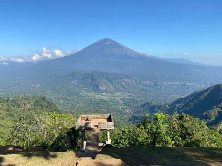 Lahangan Sweet, Tirta Gangga & Virgin Beach - The Experience in Detail