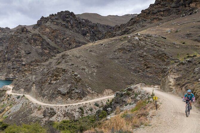 Lake Dunstan and Carrick Winery: Boat and eBike Adventure - Practical Details and Logistics