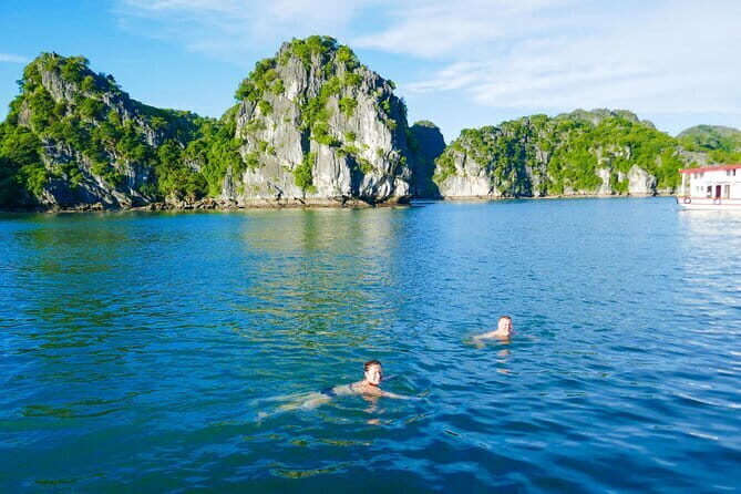 Lan Ha Bay Day Tour From Ha Noi - Daiichi Cruise (VIP3) - Cultural Stop at Viet Hai Ancient Village