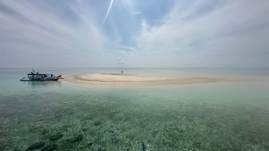 Lombok: Pink Beach and Snorkeling Trip With Lunch - The Practical Side: What You Need to Know