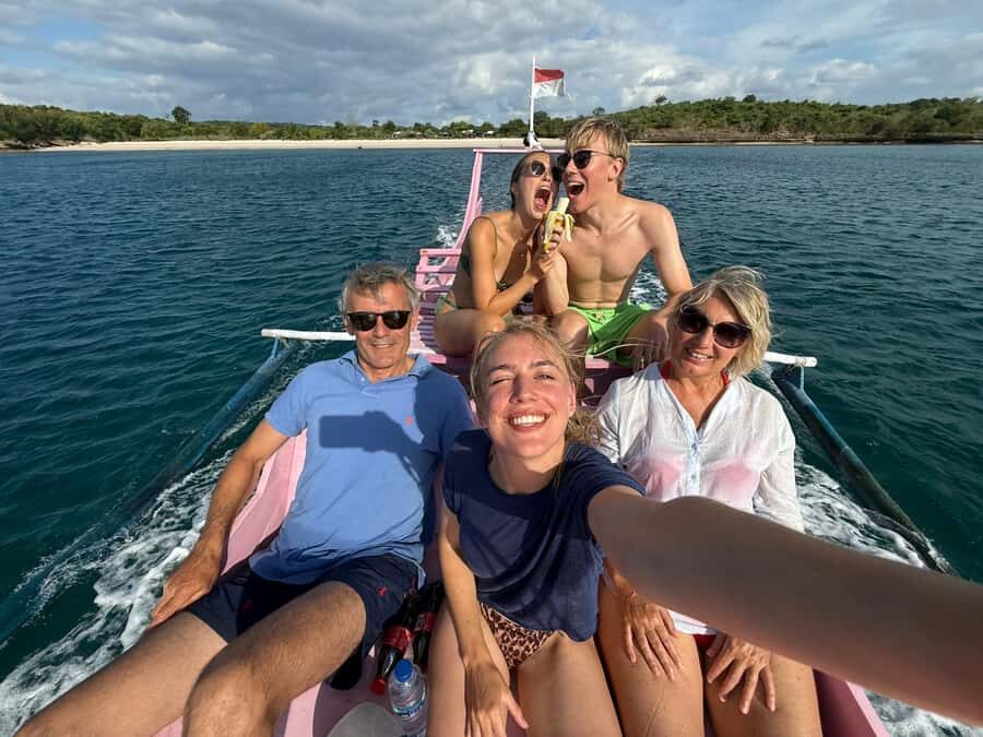 Lombok Private Pink Beach & 3 Gilis Island Hopping Tour - Breaking Down the Itinerary: What to Expect