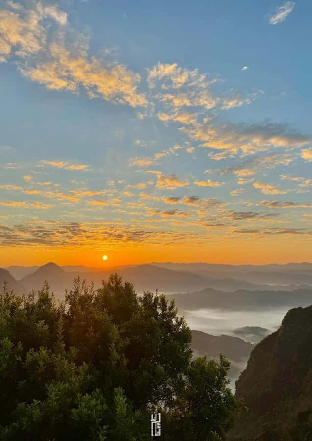 Luangprabang: Nong khiaw 2day 1 night camping NongKhiaw peak - Practical Details and Tips