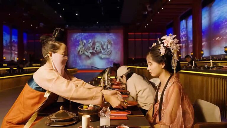 Luoyang: Tang Dynasty Feast with Hanfu Makeup & Show - Who Should Consider This Tour?