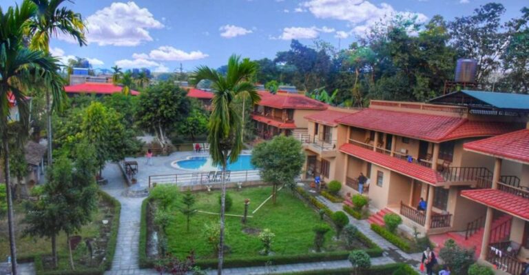 Luxury Chitwan Jungle Safari Package (2Nights/3Days) Resort - Who Will Love This Tour?