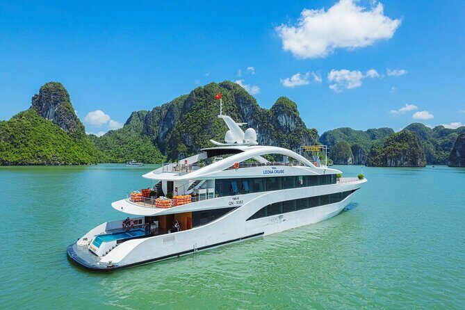 Luxury Halong Bay Day Tour from Hanoi Buffet, Jacuzzi & Views - What Makes This Tour Stand Out?
